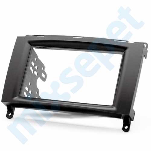Mercedes B Class Vito Viano Double Multimedya Çerçevesi 11-133
