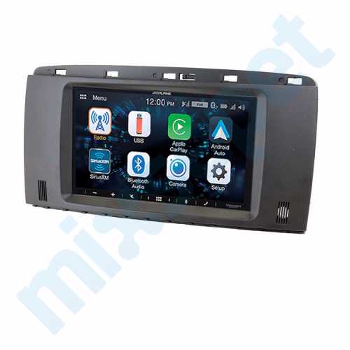 Alpine Mercedes R Serisi W251 CarPlay AndroidAuto Multimedya Sistemi