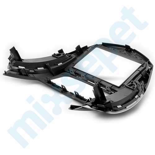 Chevrolet Trax 9 inç Multimedya Çerçevesi 22-476