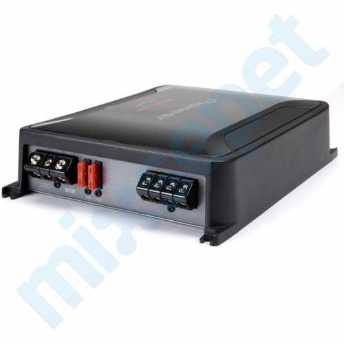 Pioneer GM-D8701 Mono 1600 Watt Oto Amfi Amplifikatör