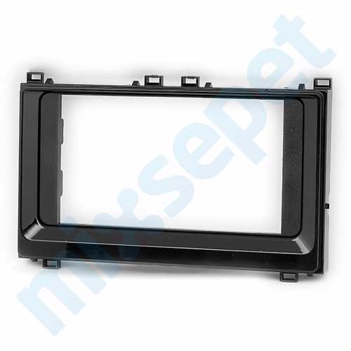 Toyota Corolla Double Multimedya Çerçevesi 11-763