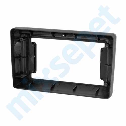 Toyota Land Cruiser Prado (90) 9 İnç Multimedya Çerçevesi 22-391