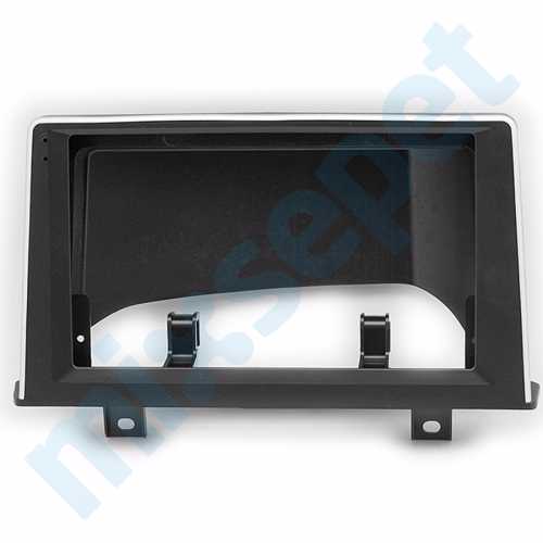 BMW 1 Serisi (F20/F21) 9 İnç Multimedya Çerçevesi 22-1174