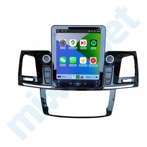 Toyota Hilux 9.7 inç Tesla Carplay Androidauto Android Multimedya Sistemi