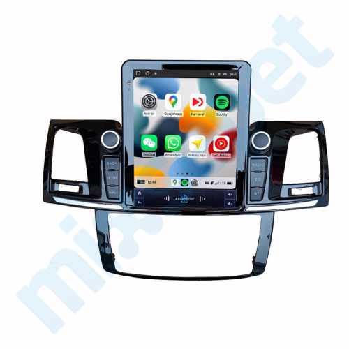 Toyota Hilux 9.7 inç Tesla Carplay Androidauto Android Multimedya Sistemi