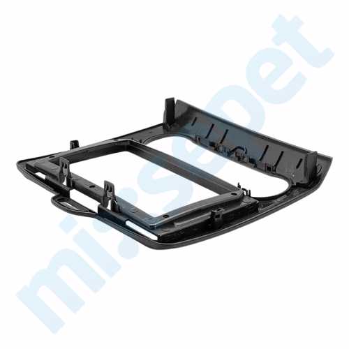 Ford Focus 9 İnç Multimedya Çerçevesi 22-1516