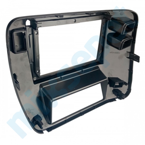 Nissan Patrol 9 İnç Multimedya Çerçevesi 22-330