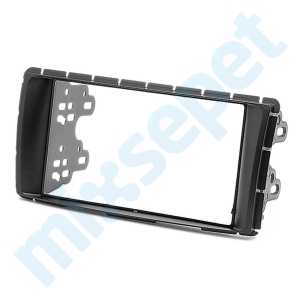 Toyota Hilux Double Multimedya Çerçevesi 11-299 