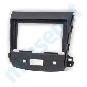 Mitsubishi Outlander Peugeot 4007 9 İnç Multimedya Çerçevesi 22-004