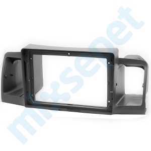 Toyota Corolla 9 inç Multimedya Çerçevesi 22-038