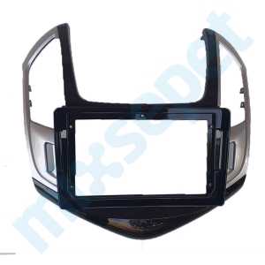 Chevrolet Cruze 9 inç Multimedya Çerçevesi 22-425