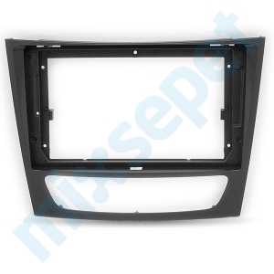 Mercedes Benz E Class CLS Class 9 inç Multimedya Çerçevesi 22-451