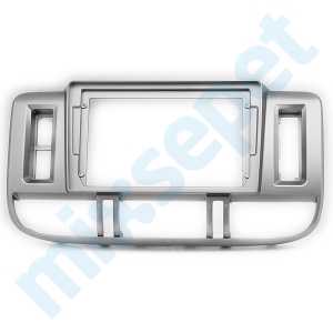 Nissan X-Trail 9 inç Multimedya Çerçevesi 22-093