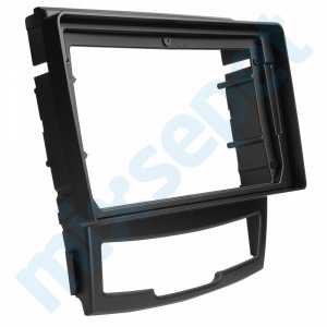 Ssangyong Korando 9 İnç Multimedya Çerçevesi 22-371