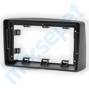 Toyota Land Cruiser 9 inç Multimedya Çerçevesi 22-452