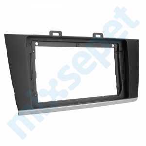 Subaru Outback 9 İnç Multimedya Çerçevesi 22-638