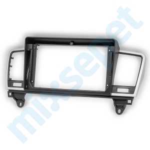 Mercedes ML Serisi 9 İnç Multimedya Çerçevesi 22-751