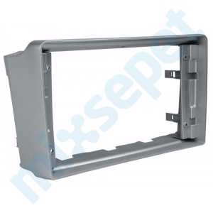 Toyota Avensis 9 İnç Multimedya Çerçevesi 22-776