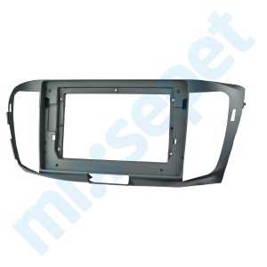 Honda Accord 9 inç Multimedya Çerçevesi 22-1747