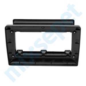 Land Rover Freelander 9 İnç Multimedya Çerçevesi 22-1256