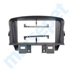 Chevrolet Cruze Multimedya Çerçevesi  11-838