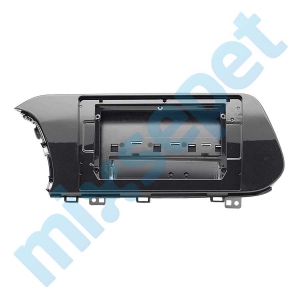 Hyundai İ-20 9 İnç Multimedya Çerçevesi 22-2121